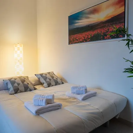 Apartamento Free Parkinga Due Passi Da Navigli Con Balcone Milán